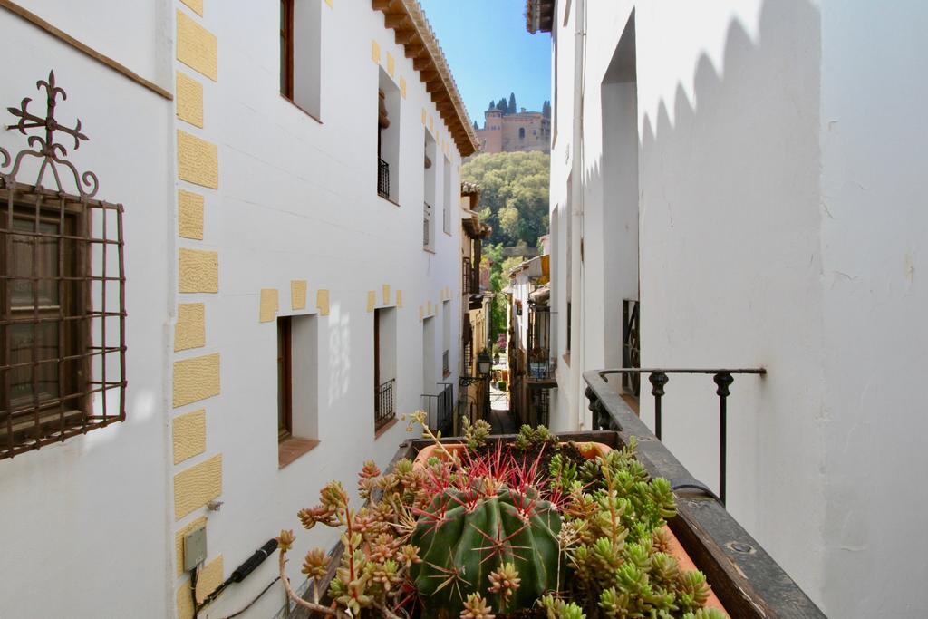 Inside Paseo De Tristes Appartement Grenade