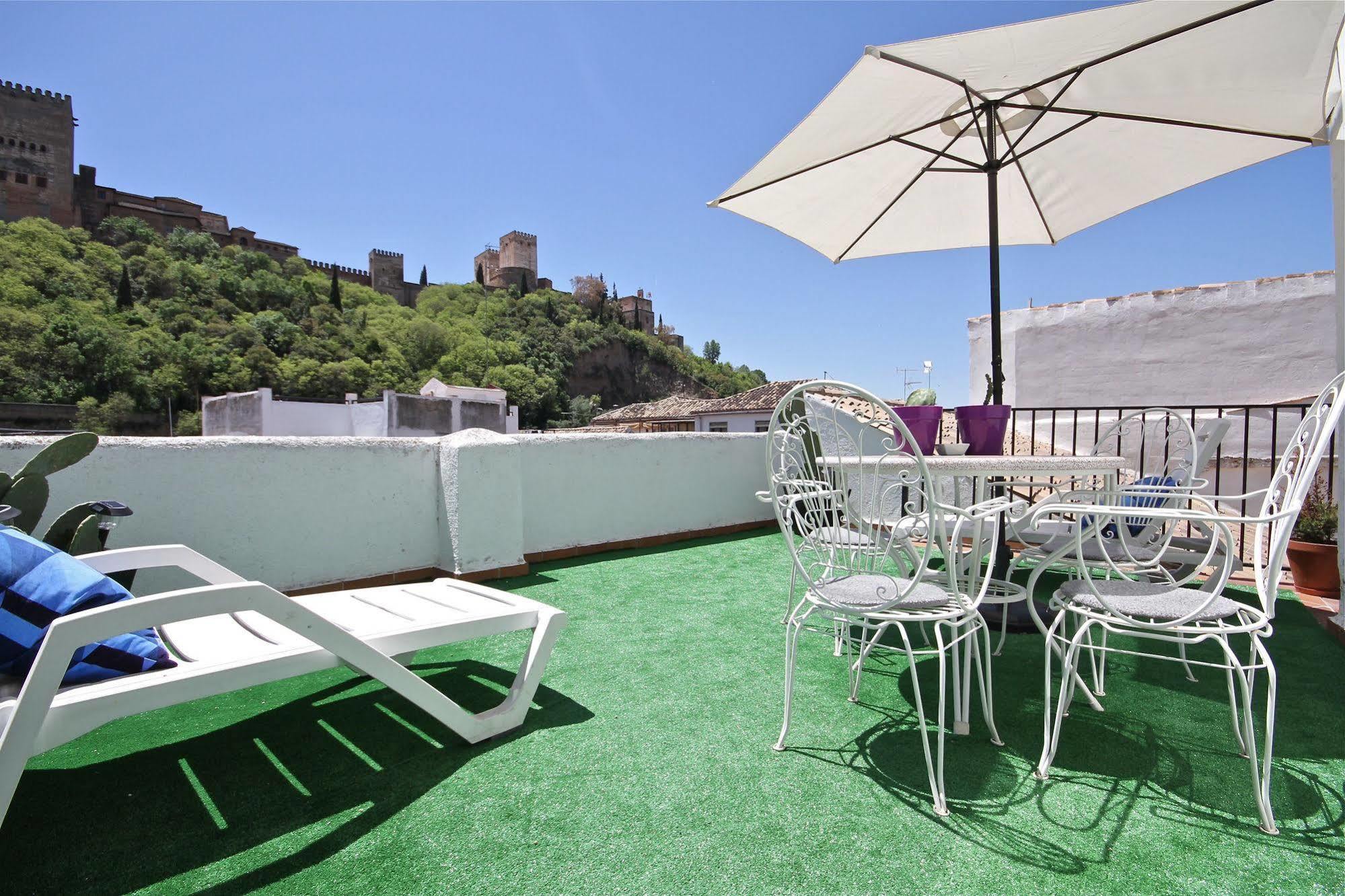 Appartement Inside Paseo De Tristes *
