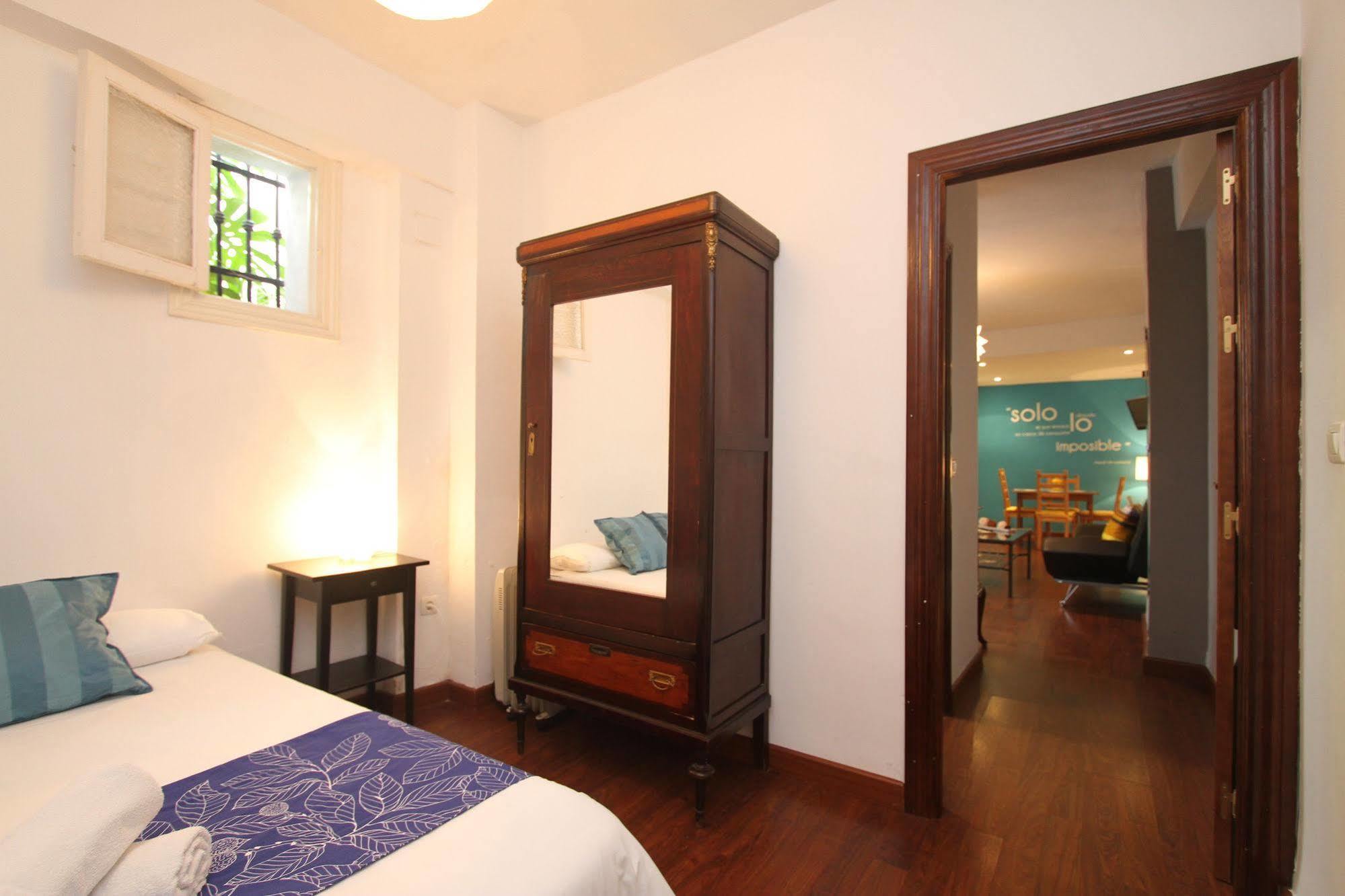 Apartment Inside Paseo De Los Tristes *